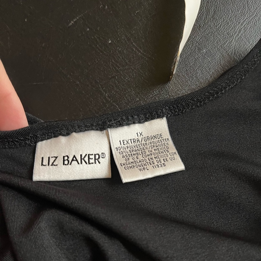 š„Liz Baker stretchy blouse size 1X - Picture 5 of 7